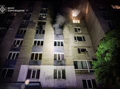 Пожежа в багатоповерхівці на Салтівці: двоє людей опинилися в лікарні