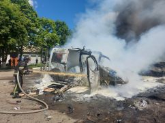 Низка ударів за кілька годин: на Харківщині дрони знищили авто і пошкодили обладнання