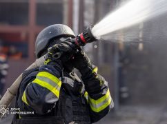 ГСЧС потушили пожары на местах обстрелов в Харькове: кадры с места