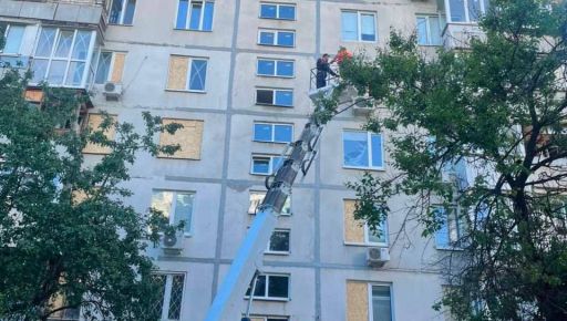 У Харкові в одному районі за ніч РФ пошкодила майже 30 будівель &ndash; мерія
