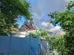 Россияне атаковали село в Харьковской области: вспыхнул пожар