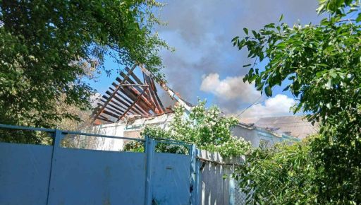 Росіяни атакували село на Харківщині: спалахнула пожежа