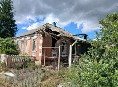 Російські дрони "Молнія" шість разів вдарили по селу на Харківщині: що відомо