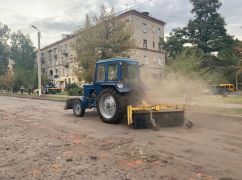 У Харкові комунальників вчать рятувати історичні артефакти після обстрілів