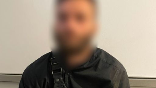 У Харкові чоловік із ножем напав на поліцейських під час перевірки документів