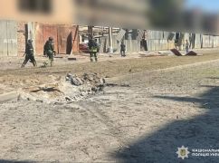 Полиция показала последствия ударов РФ по Харьковщине: разрушены дома и инфраструктура