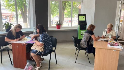 В Харькове мобильные ЦНАПы работают на местах обстрелов &ndash; мэрия