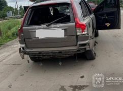 Росіяни вдарили по цивільному авто у Золочеві: постраждала 5-місячна дитина