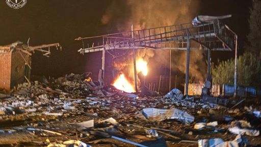 Загарбники обстріляли зупинку громадського транспорту на Харківщині, поранено жінку