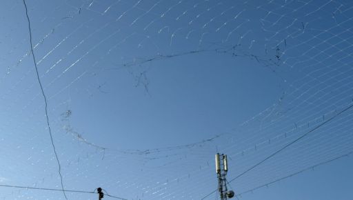 Росіяни вранці атакували центр Золочева на Харківщині: фото з місця
