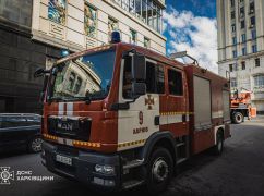 В центре Харькова загорелся дом: кадры с места