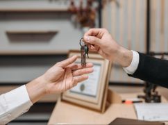 Як швидко продати квартиру через агентство нерухомості?