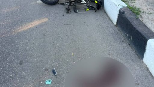 В Харькове мотоциклист насмерть сбил пешехода на Новоивановском мосту