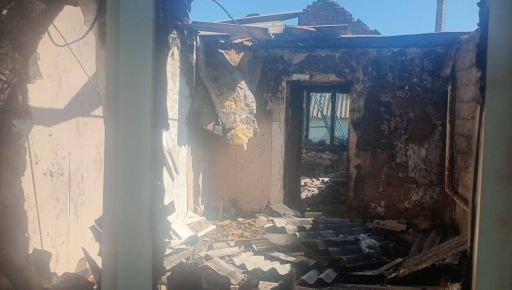 Россияне атаковали село на Харьковщине двумя дронами: сгорел жилой дом