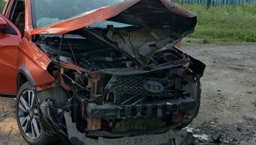 Дрон попал в авто, раненый водитель сам доехал в больницу: подробности атаки на Харьковщине