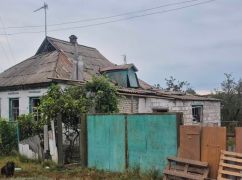 Россияне сбросили на частный дом в Харьковской области ФАБ-500