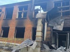 Захватчики обстреляли школу в Золочеве: что известно