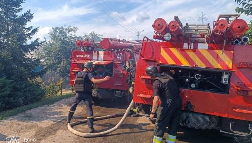 Горело 400 кв.м: ГСЧС сообщила подробности удара по Печенегам
