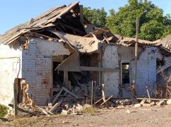 На Купянщине из-за обстрелов повреждены школа, детсад и около 10 домов