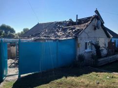 Дрон "Молнія" влучив у приватне домоволодіння на Харківщині: кадри з місця