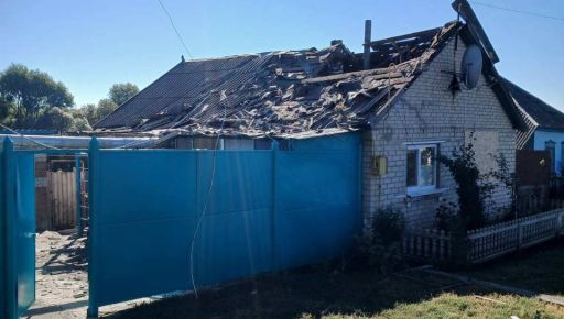 Дрон "Молнія" влучив у приватне домоволодіння на Харківщині: кадри з місця