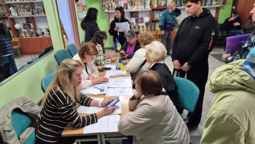 На Салтівці розгорнули мобільний ЦНАП після нічної атаки РФ