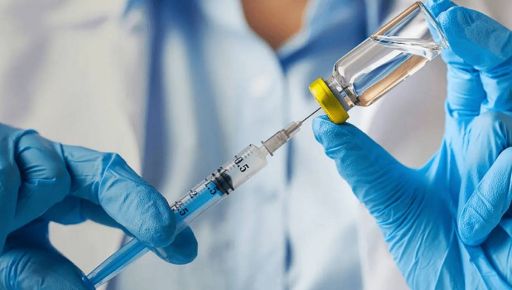 Вакцинация от гриппа на работе: могут заставить сделать прививку и кто должен за нее платить