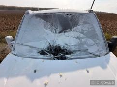 Російські FPV-дрони полюють на транспорт у Дергачах: майже 500 машин зазнали влучань