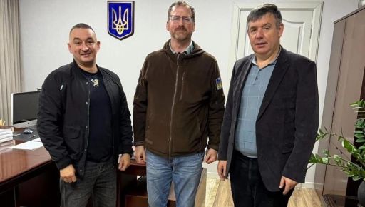Американский волонтер в Харькове: сотрудничество с местными громадами, встречи с военными и молодежью