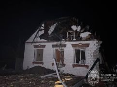 Захватчики совершили массированную атаку на поселок под Харьковом: погибли два человека, еще 11 &ndash; пострадали