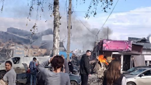 Удар "Шахедом" і "Бандероллю" по ринку в Лозовій: що відомо про наслідки