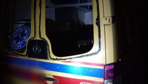 Ударили по "скорой" на Харьковщине: полиция показала последствия российских атак