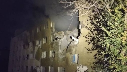 Уночі росіяни завдали удару по центру Ізюма: кадри з місця