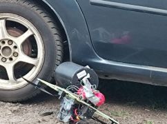 Росіяни атакували FPV-дронами два села на Харківщині: кадри руйнувань