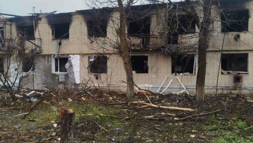 Росіяни шість разів ударили дронами по Харківщині: пошкоджено ліцей і будинки