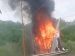 В Харькове на Окружной дороге горит фура, погиб водитель - соцсети