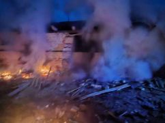 Полиция показала, что россияне разбомбили в Харьковской области за сутки