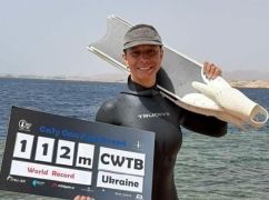 Харківська фридайверка Жаркова встановила два світові рекорди в Єгипті