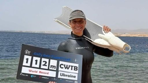Харьковская фридайверка Жаркова установила два мировых рекорда в Египте