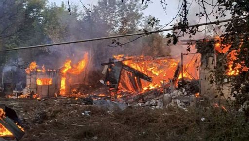 Россияне атаковали машину в Харьковской области: водитель с пассажиркой успели выпрыгнуть до взрыва