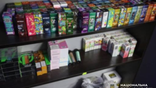 У Харкові викрили мережу продажу контрафактних вейпів: вилучено продукції на майже 1 млн грн