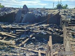 Около 30 дронов за ночь: россияне нанесли массированный удар по Слатиному в Харьковской области