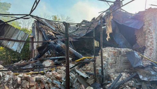 Спасатели показали дом, где россияне убили мать и травмировали ее сына в Харьковской области