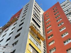 В Харькове показали, как восстанавливают дом после российских обстрелов