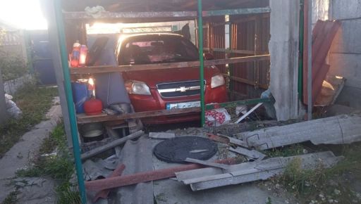 В Харьковской области дрон РФ атаковал автомобиль "скорой": какие ранения получили медики
