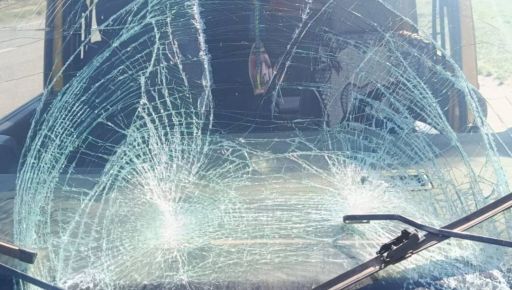 На Харківщині водій збив чоловіка, який переходив дорогу: постраждалий тяжко травмований