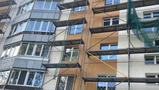 У Харкові судитимуть керівника підприємства, який "заробив" на ремонті зруйнованого будинку майже 3 млн грн