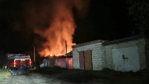 На Харківщині російські дрони пошкодили житлові будинки, АЗС та ферму