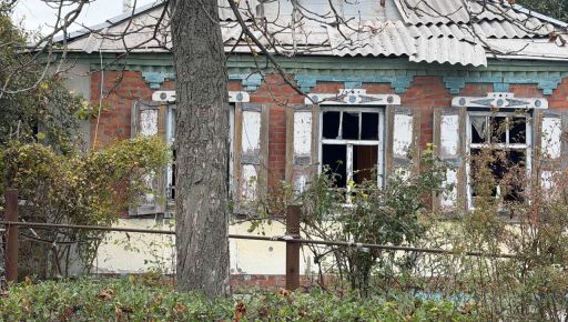 В Харьковской области показали последствия утреннего ракетного удара по Златополю