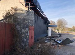 Росіяни поцілили дроном у "Нову пошту" на Харківщині: що відомо